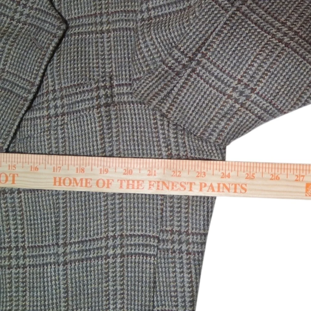 Men's Vintage 1991 Hickey‎ Freeman Sz. 46L Brown Plaid Sport Coat